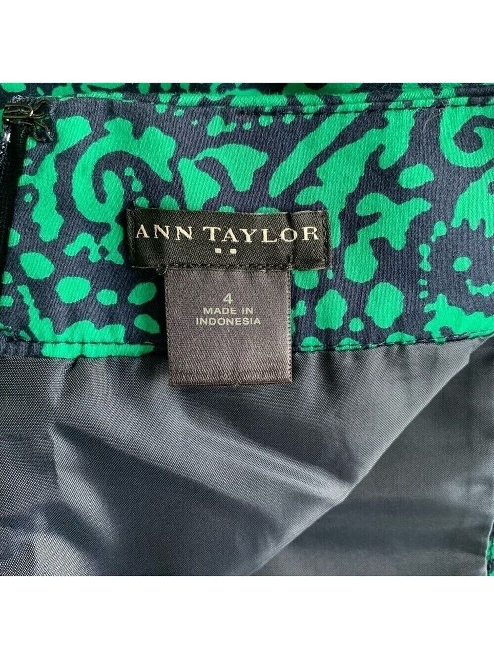 Ann Taylor Factory Green Patterned Mini Pencil Skirt Size 4 - Picture 7 of 11